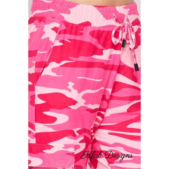 💗LAST 1! Pink Camo Cargo Brushed Joggers! - Picture 6 of 6